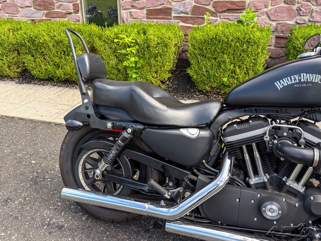 Sportster® 883