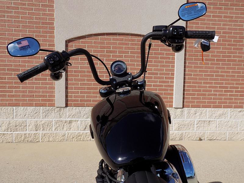 Street Bob®