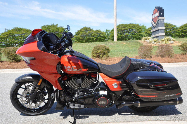 CVO® Road Glide® ST