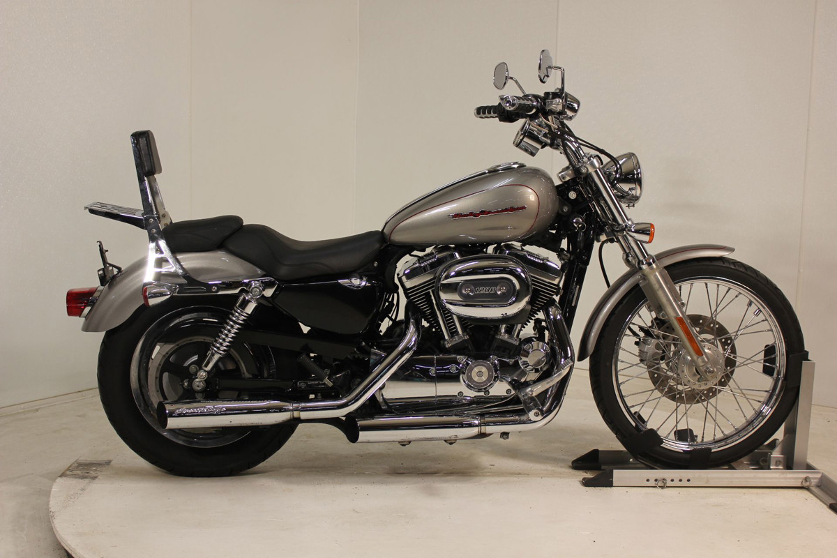 Sportster® 1200 Custom 