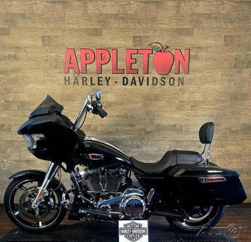 Road Glide®