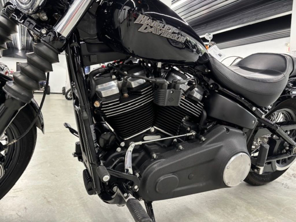 Street Bob®