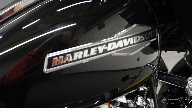 Road Glide®