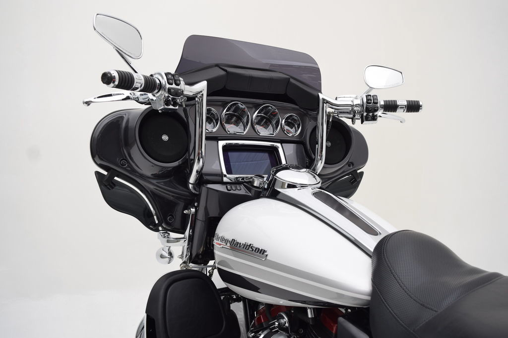 CVO Tri Glide® Ultra