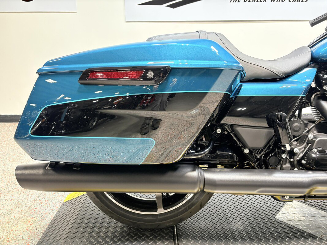 Street Glide®