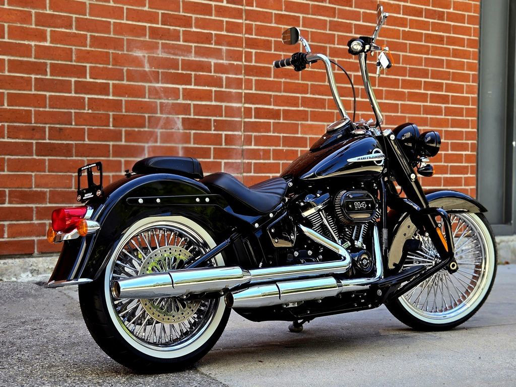 Softail® Heritage Classic 114