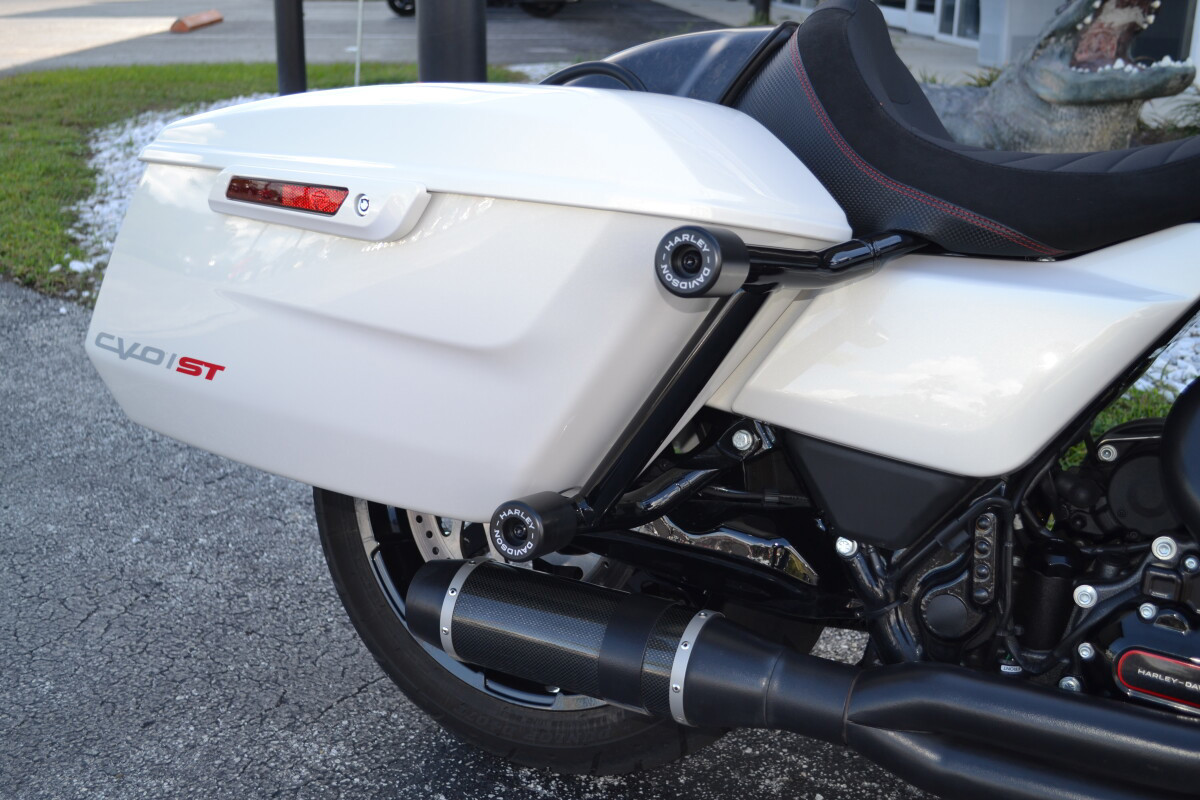 CVO® Road Glide® ST