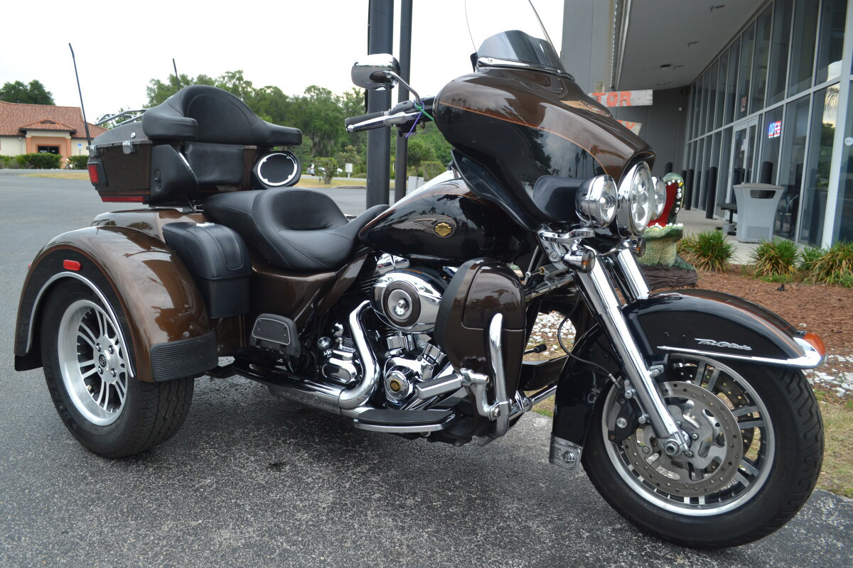 Tri Glide® Ultra Classic® 110th Anniversary