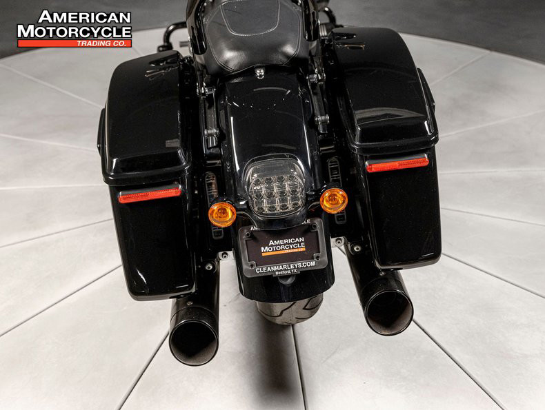 Street Glide® ST