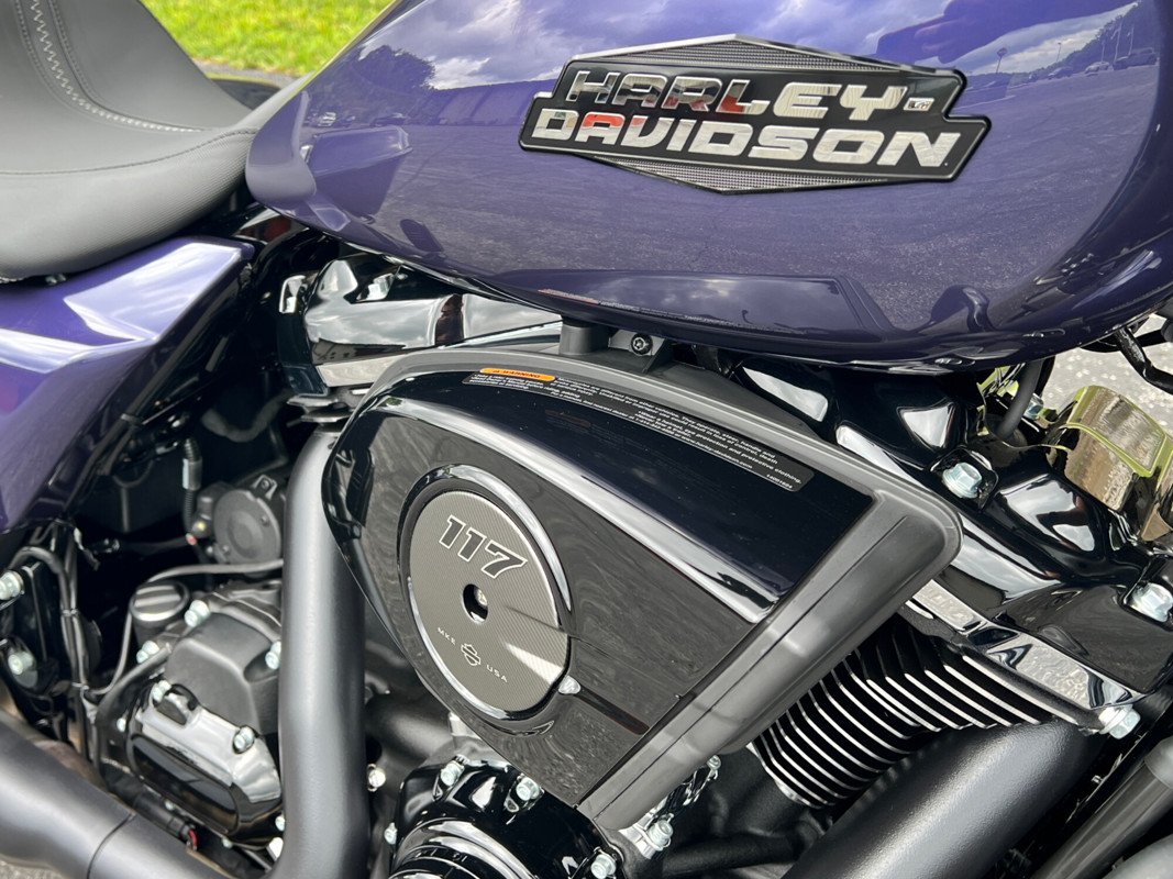 Street Glide®