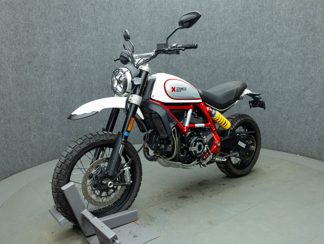 Scrambler Desert Sled