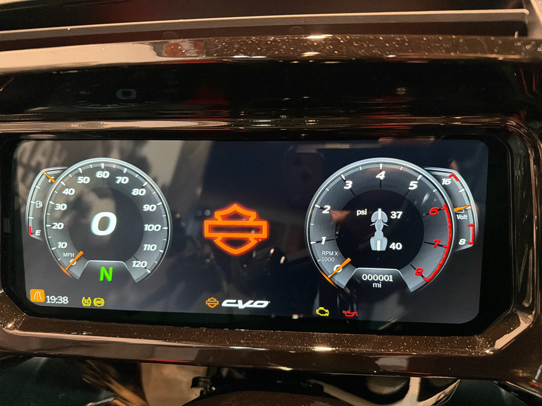 CVO® Road Glide® ST