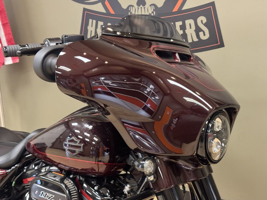 CVO® Street Glide®