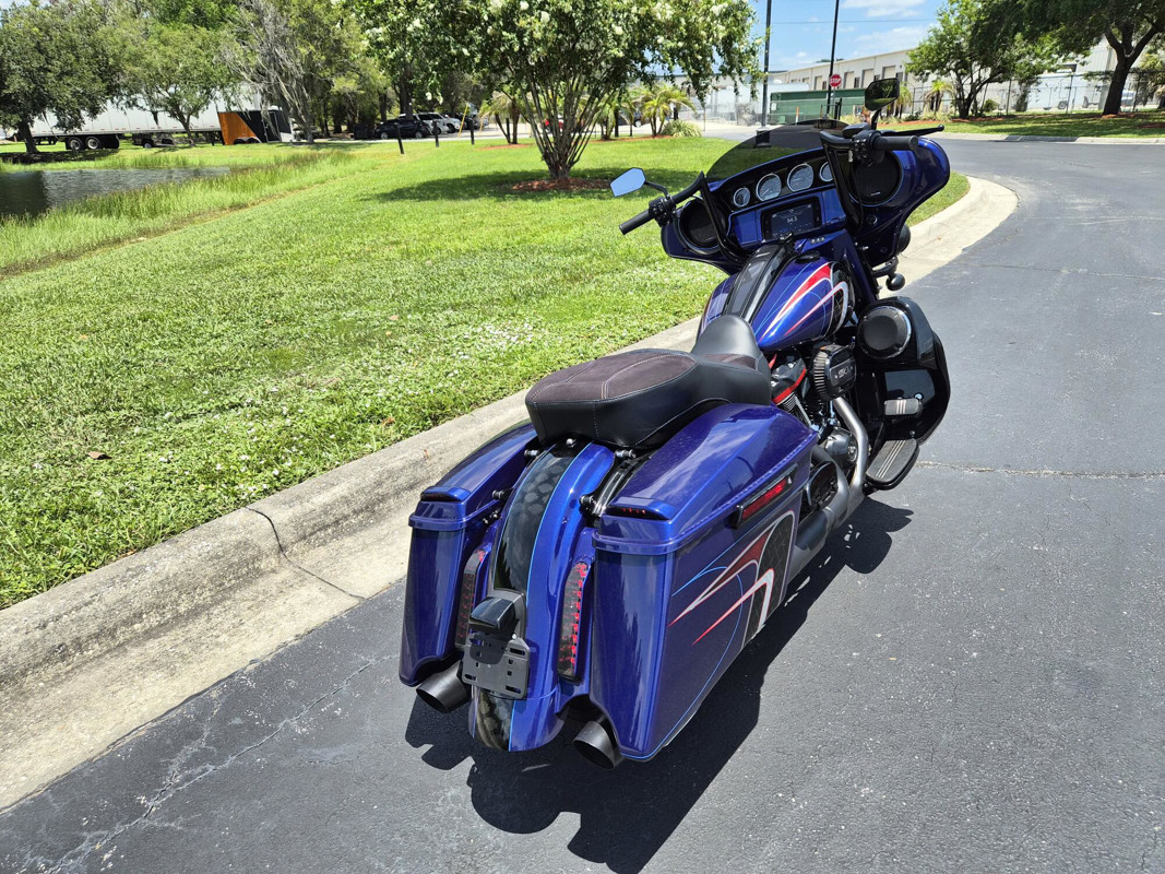 Street Glide® Special
