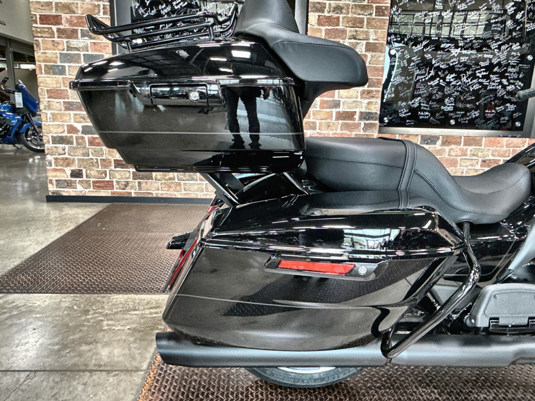 Street Glide® Ultra