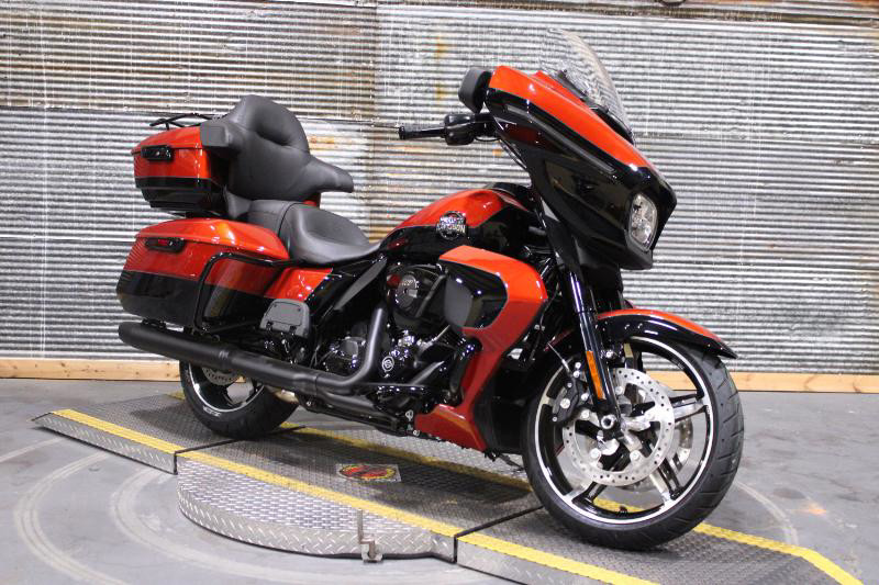 Street Glide® Ultra