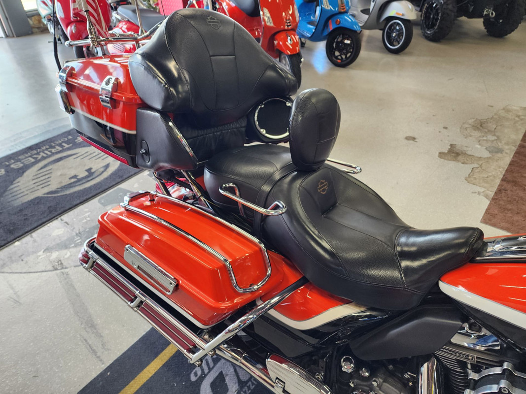 CVO® Ultra Classic® Electra Glide®