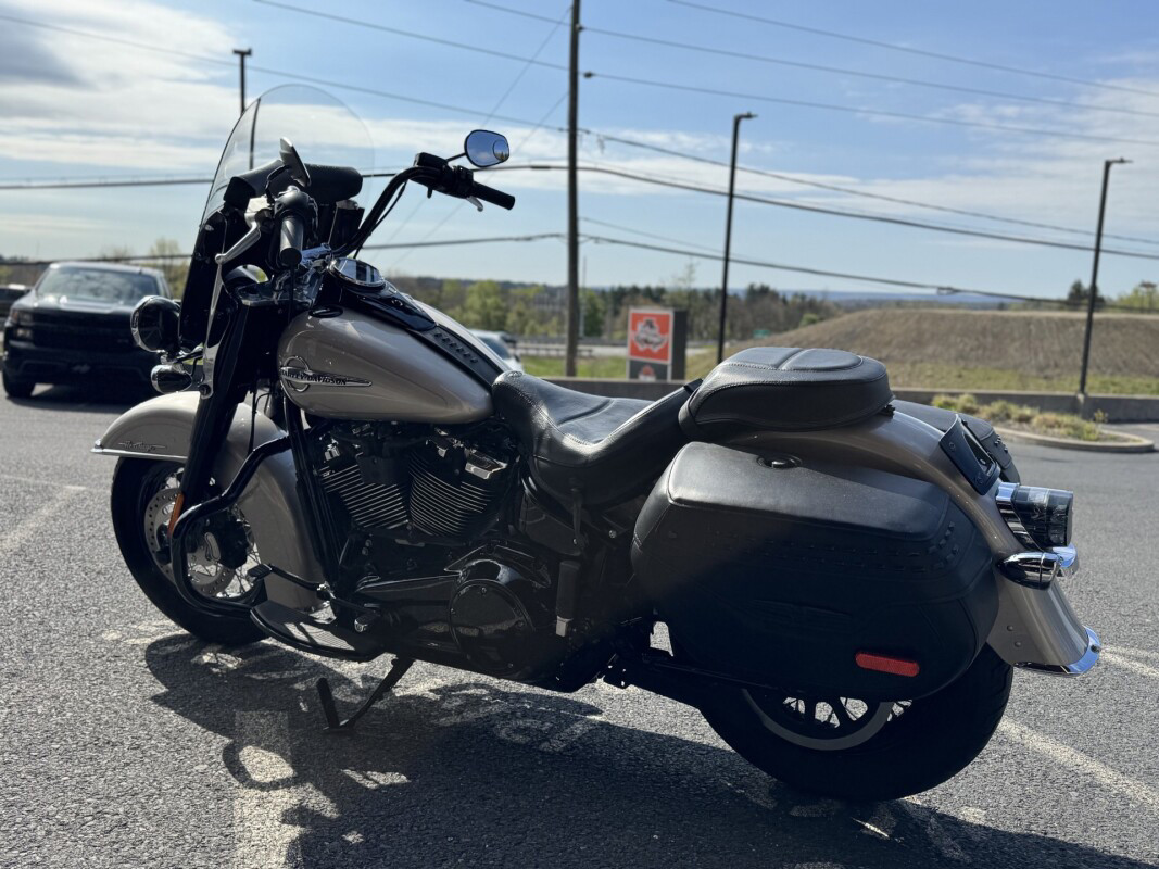 Softail® Heritage Classic
