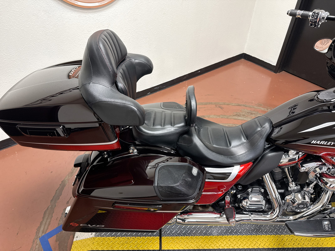 CVO® Street Glide®