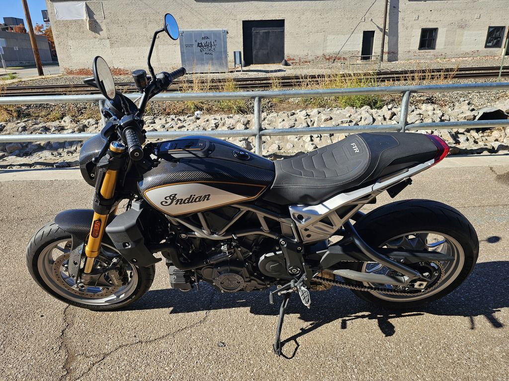 FTR 1200 R Carbon