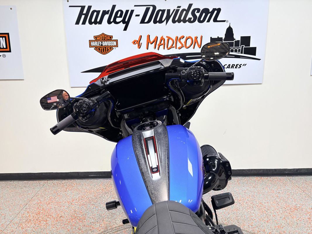 CVO® Street Glide® ST