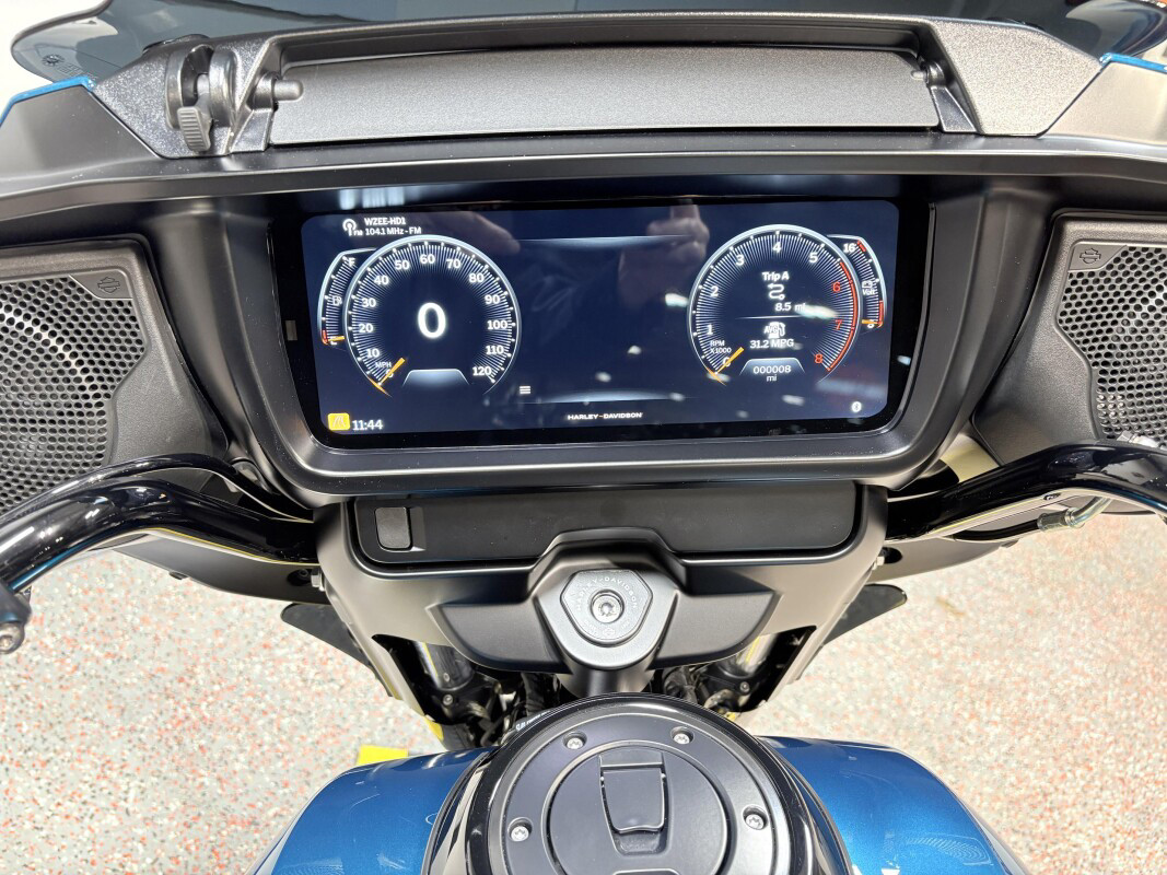 Street Glide®