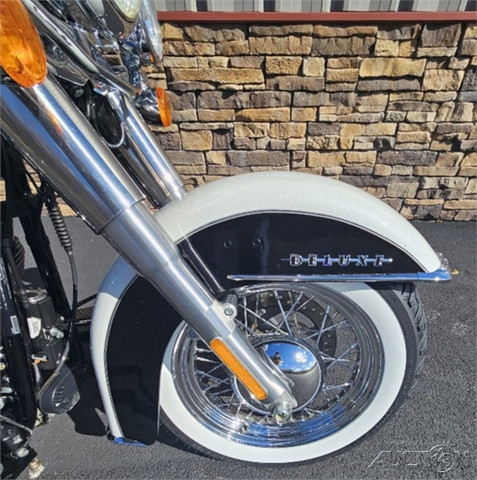 Softail® Deluxe