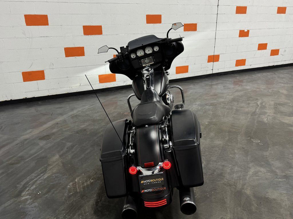 Street Glide® Special