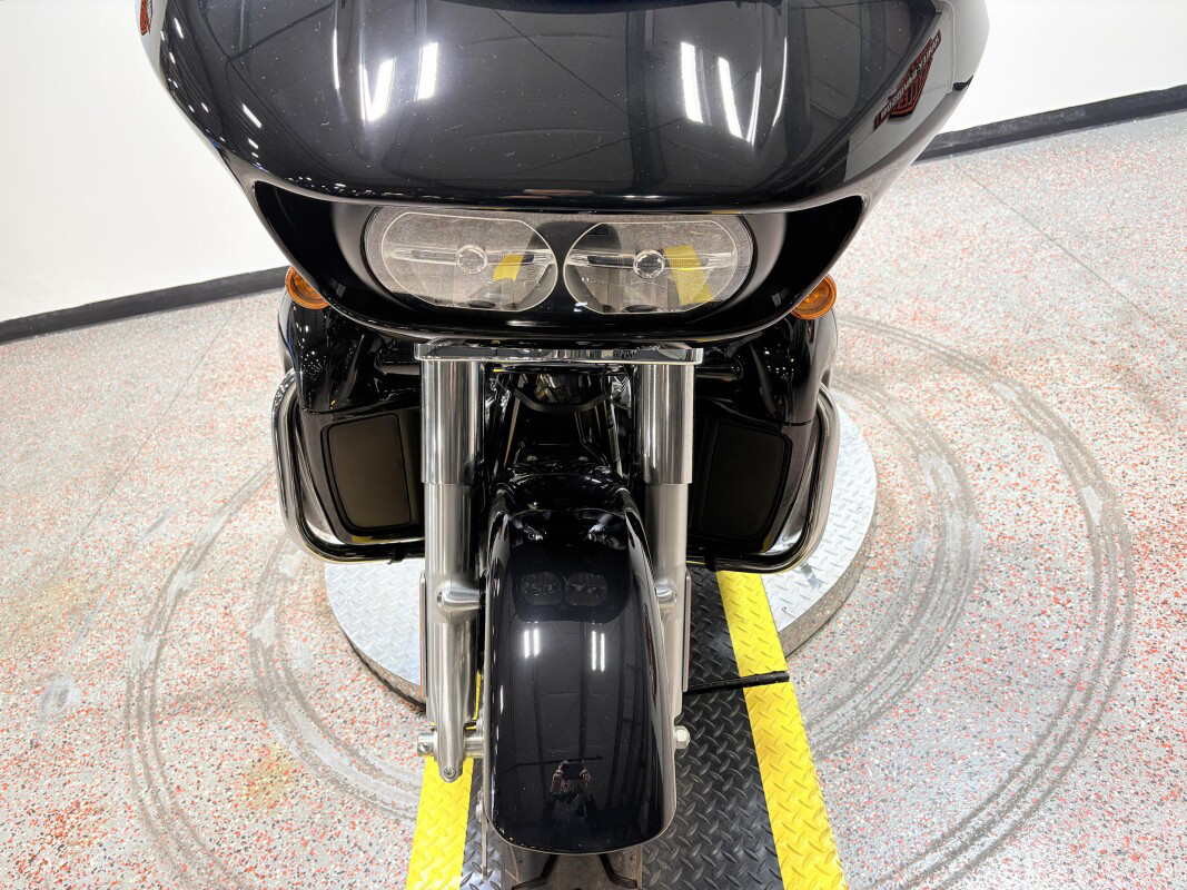 Road Glide®