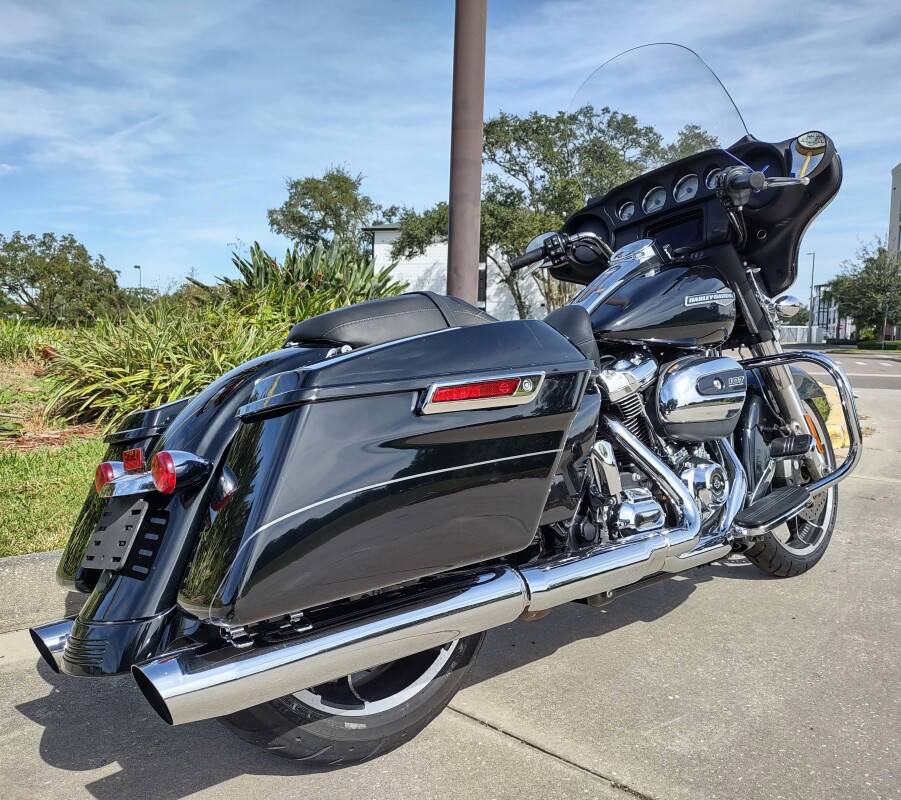 Street Glide®