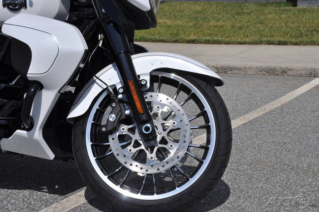 Street Glide® Limited