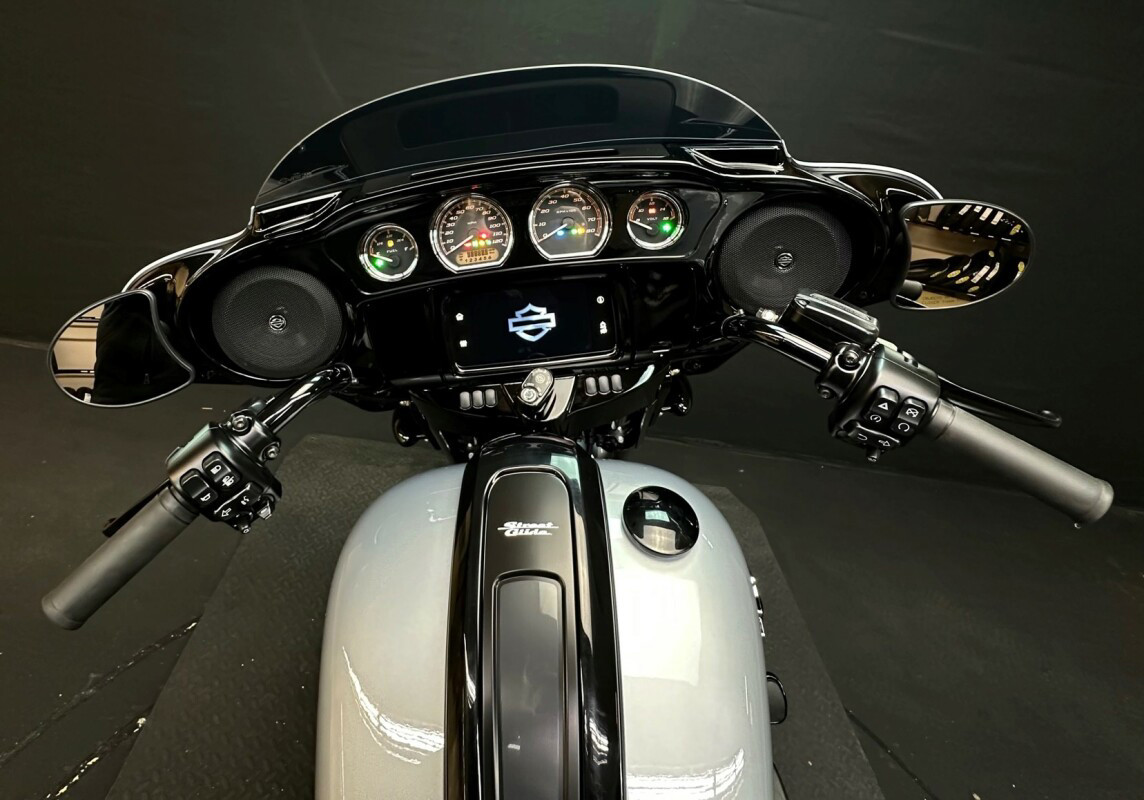 Street Glide® Special