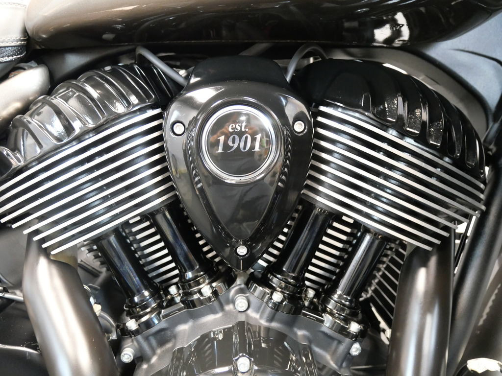 Roadmaster Dark Horse