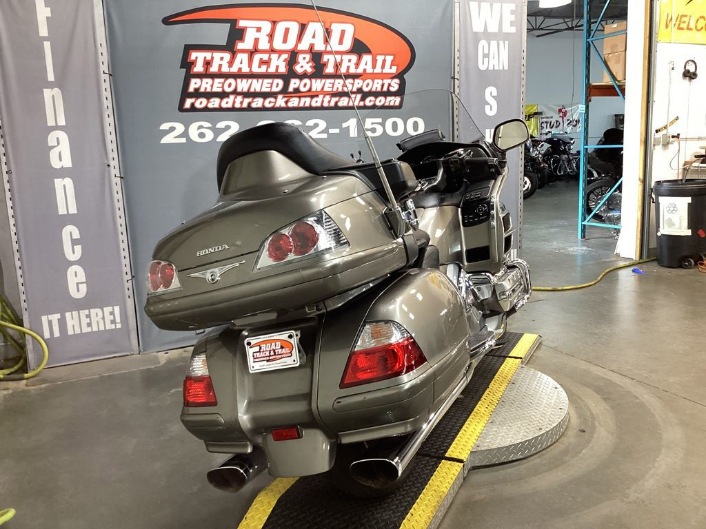 Gold Wing Airbag