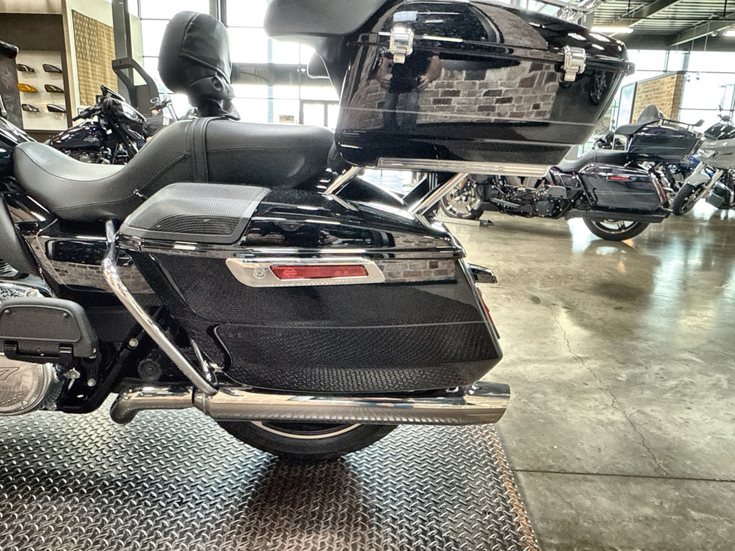 Street Glide® Ultra