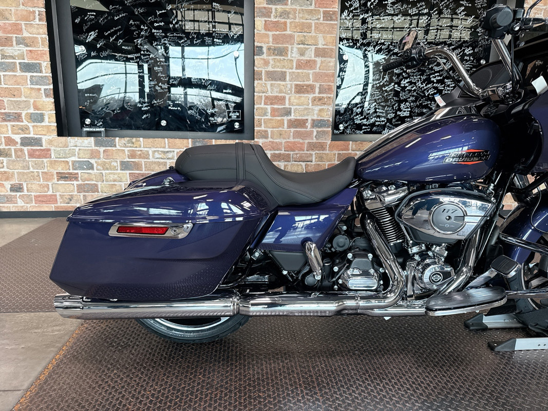 Road Glide®