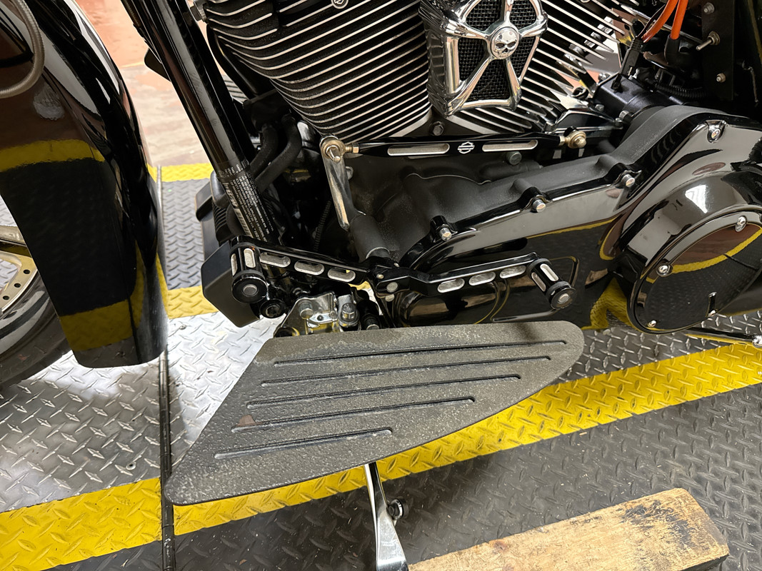 Road Glide® Custom