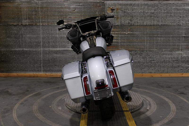 Road Glide®
