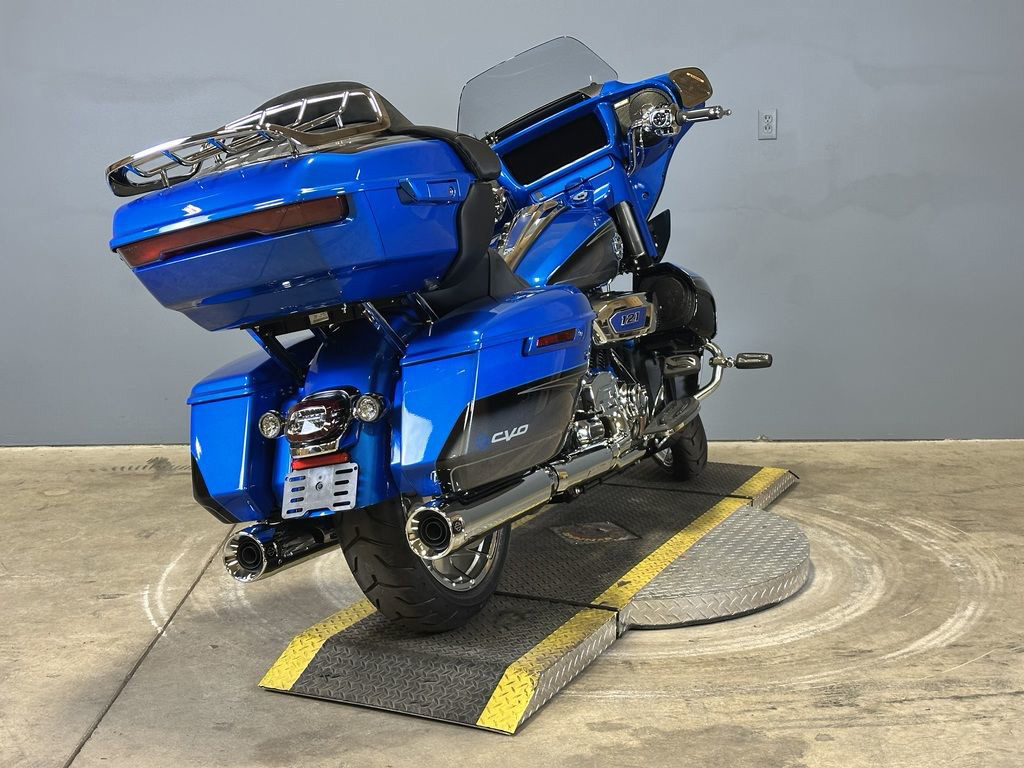 CVO® Street Glide® Limited