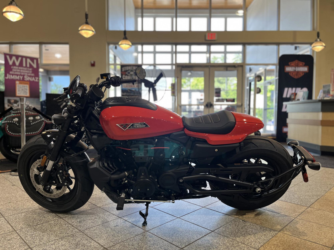 Sportster® S