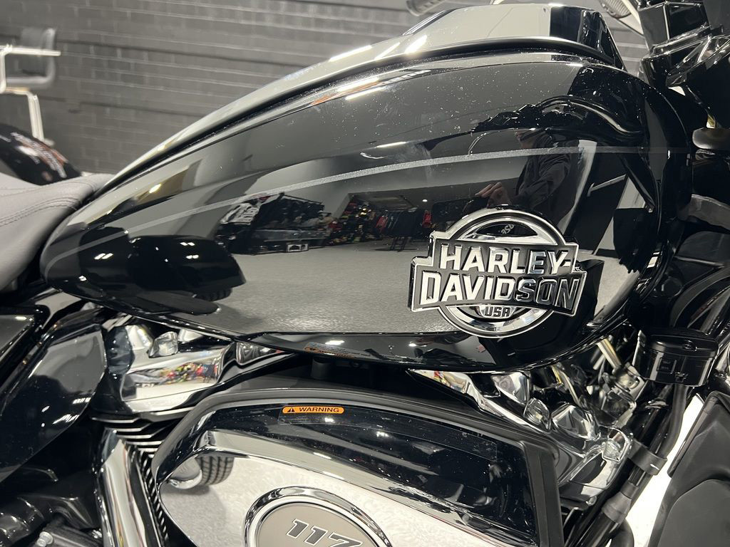 Street Glide® 3 Limited