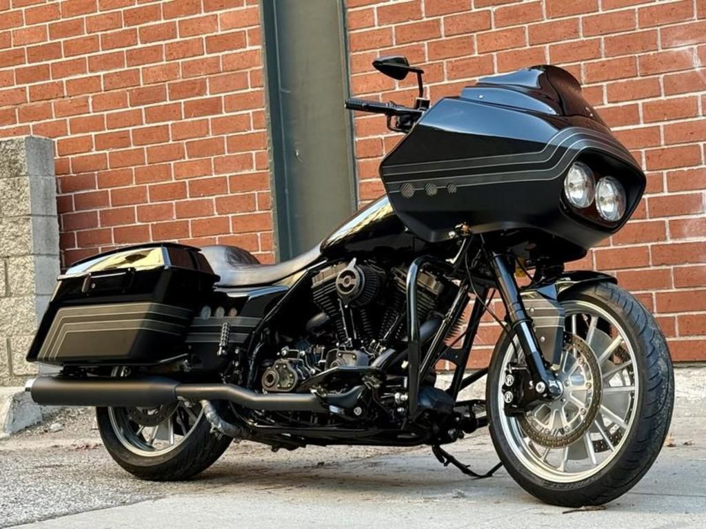 Road Glide®