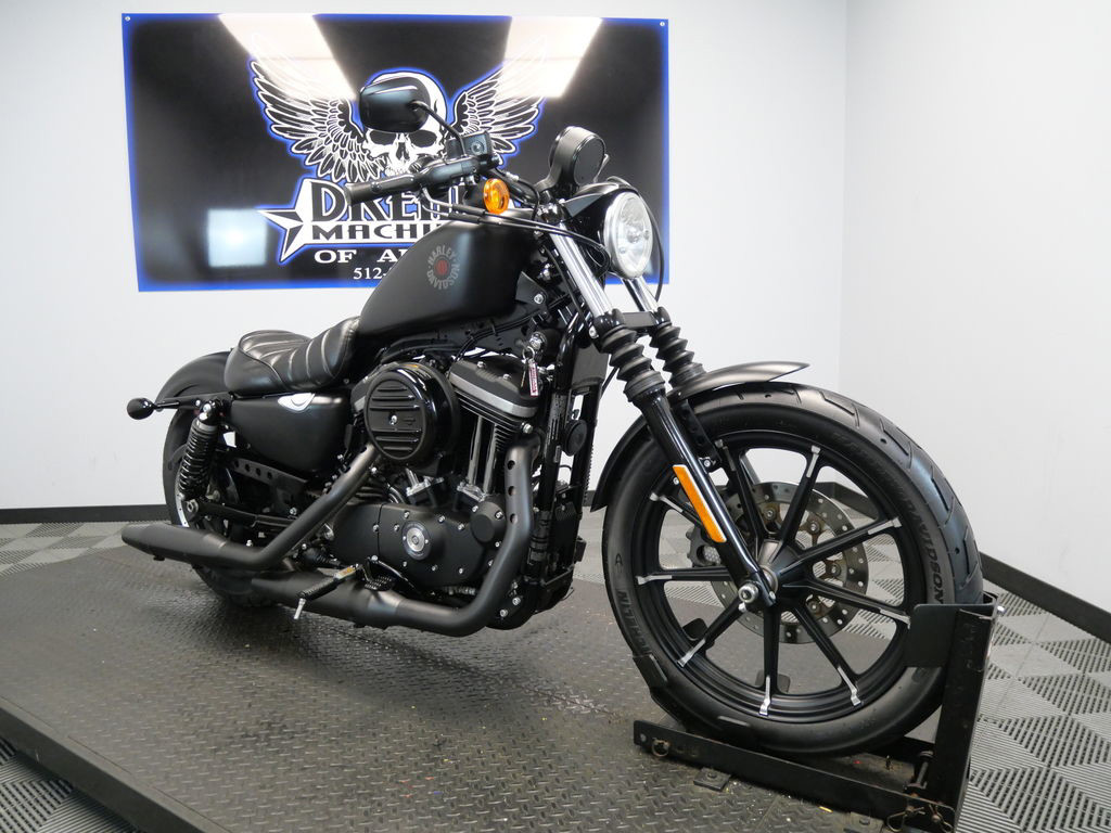 Iron 883®