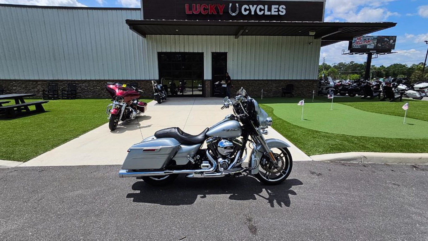 Street Glide® Special