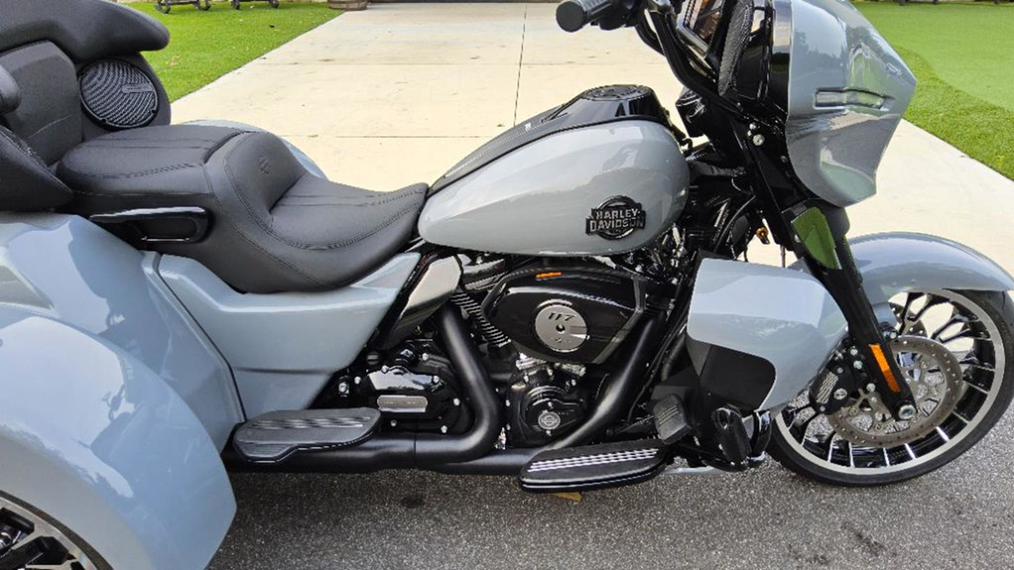 Street Glide® 3 Limited
