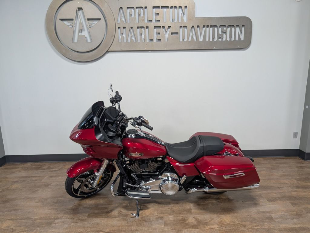 Road Glide®