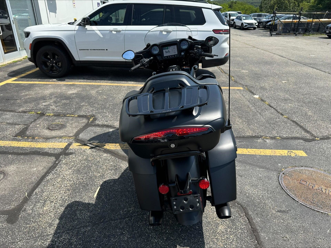 Roadmaster Dark Horse