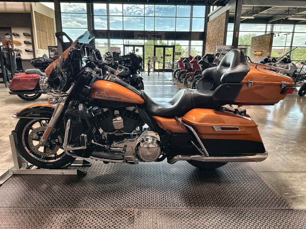 Electra Glide® Ultra Limited® Low