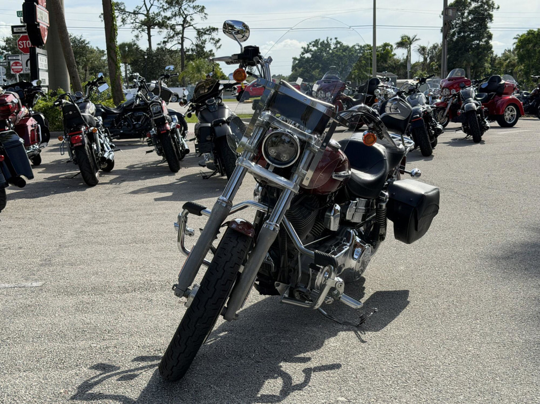 Dyna® Super Glide® Custom