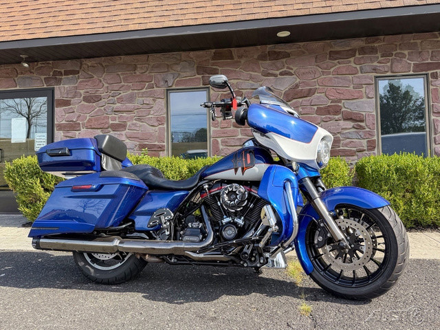 Street Glide® Special